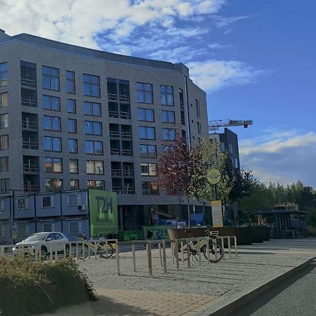 New Studio Cherry Near Helsinki Airport In Kivistoe Vantaa Esterno foto
